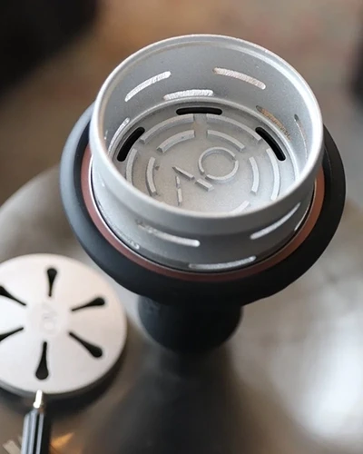 AO Standard Aluminum HMD on hookah with lid open